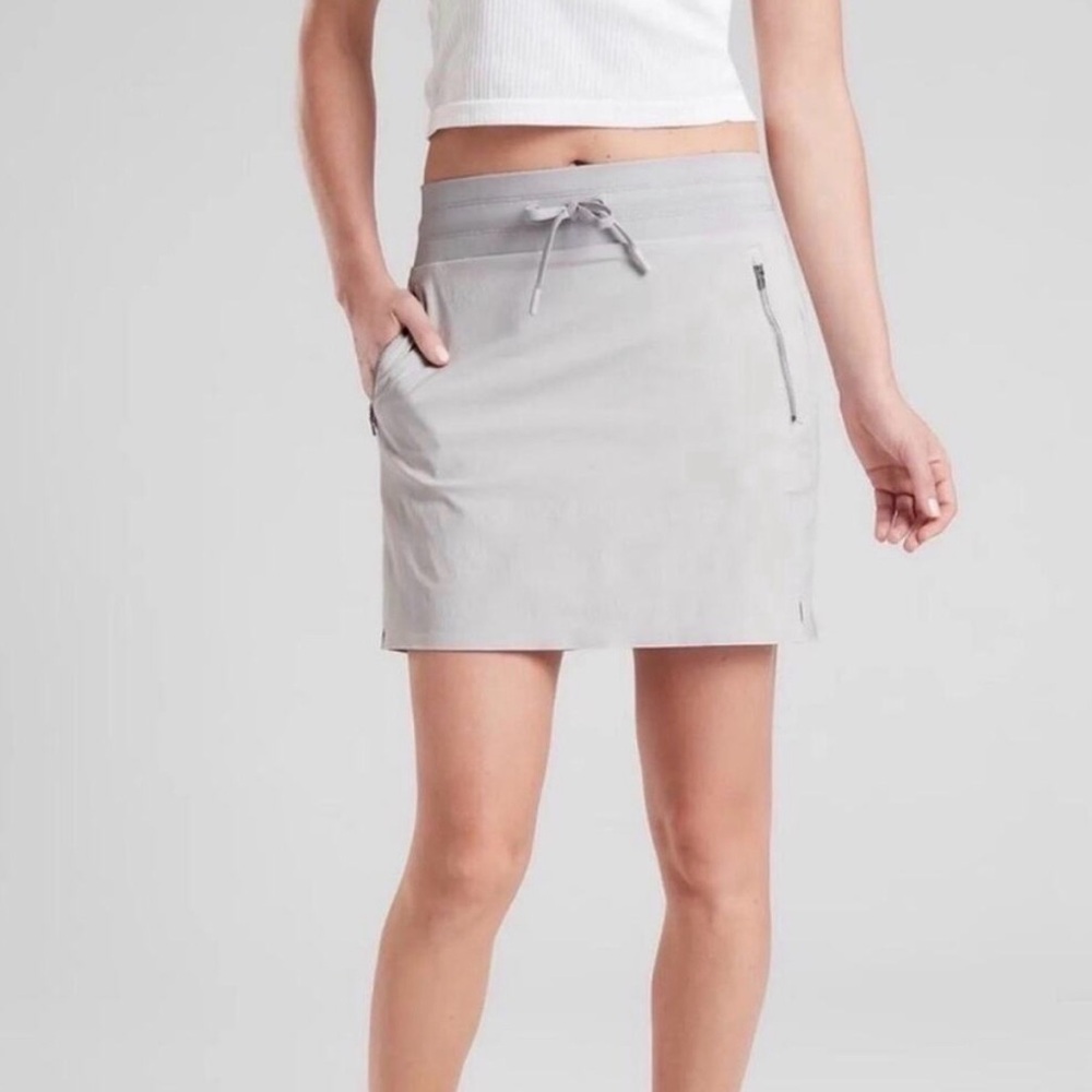 Athleta Trekkie North Skort with Built-In 4” Shorts in Light Gray